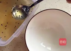 Illustration of how to make fruit ice powder 6