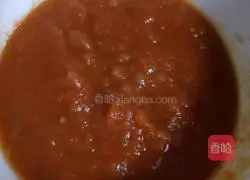 Illustration of making braised noodles with tomato sauce for baby food supplement 10