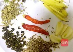 Illustration of how to make spicy beef noodles 4