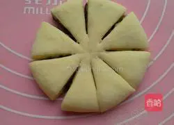 Illustration of how to make bean paste buns 12