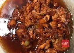 Secrets.Lazy people.Illustration of how to make braised noodles with eggs and soy sauce 5