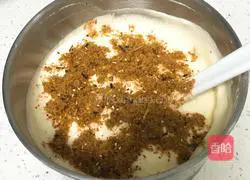 Illustration of how to make seaweed, sesame and meat floss cake 13