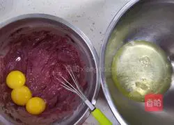 Red Velvet Strawberry Naked Cake Recipe Illustration 5