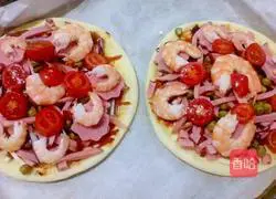 Illustration of how to make shrimp pizza 8