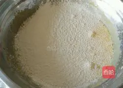 Illustration of how to make original chiffon cake 6