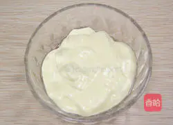 Illustration of how to make the stunning strawberry cake 5