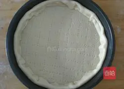 Illustration of how to make handmade pizza crust 3