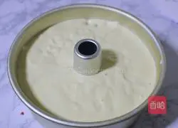 Banana Cranberry Chiffon Cake Recipe Illustration 9