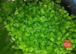 Illustration of how to make donkey meat and celery steamed dumplings 9