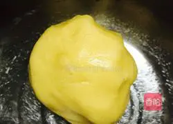 Illustration of how to make Hong Kong-style pineapple buns 11