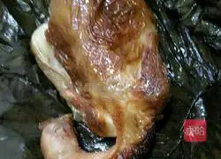 Garlic Beggar's Chicken Recipe Illustration 1