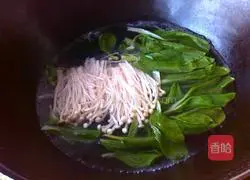 Illustration of how to make three fresh rice noodles 3