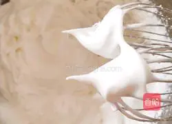 Yoghurt Chiffon Cake Recipe Illustration 10