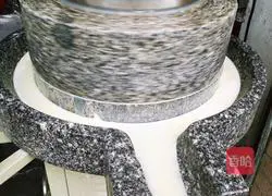 Illustration of how to make Hakka soft tofu 1