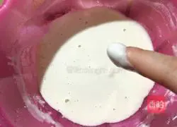 Hakka flavor - Illustration of how to make fried fermented rice dumplings 1