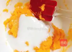 Illustration of how to make yogurt flavored custard ancient cake 4