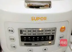 Illustration of family braised chicken 4