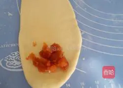 Illustration of how to make butter rolls 7