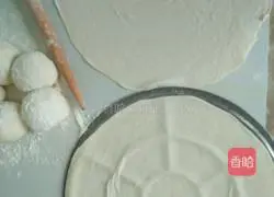 Illustration of how to make shepherd's purse vegetables 3