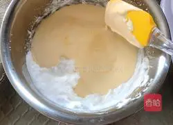 Illustration of how to make chiffon cake 7