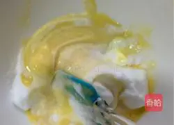 Home version of rice cooker yogurt cake recipe illustration 11