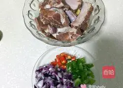 Illustration of how to make salt and pepper pork ribs 1