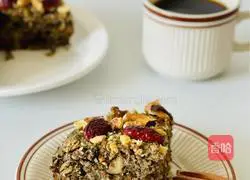 It’s so delicious Illustration of how to make low-calorie walnut, red date and oatmeal cake 6
