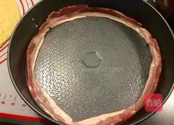 Illustration of how to make bacon pizza 4