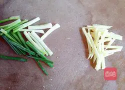 Illustration of dry-fried salt and pepper pork ribs 7