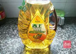 Illustration of how to make assorted fried diced pork 1