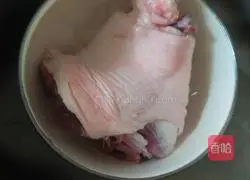 Illustration of how to make rock sugar elbows 1