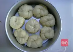 Illustration of the refrigerated fermentation method of old-flavor bread and common flour 5