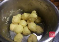 Illustration of homemade pineapple cake 18