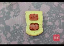 Illustration of how to make bread slice pizza 5