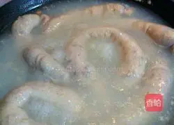 Illustration of how to make glutinous rice enema 3