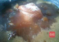 Illustration of how to make secret sauce elbows 15