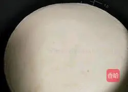 Illustration of making rice cooker cake 5