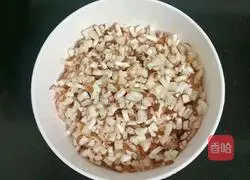 Illustration of how to make pork, mushrooms and bitter melon stuffed 7