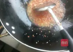 Illustration of how to make stir-fried minced pork with kimchi 3