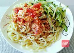 Lazy version of tomatoes and eggs Illustration of making braised noodles 7