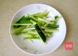 Illustration of how to make fried rice noodles 4