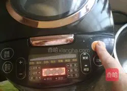 Illustration of how to make salt-baked chicken 8