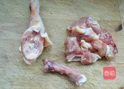 Illustration of how to make large plate of fried chicken slices 1