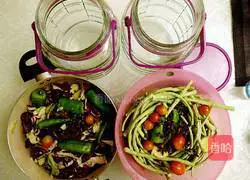 Pickled peppers and kimchi.I can’t finish the extra vegetables to make kimchi.Illustration of how to do it 4