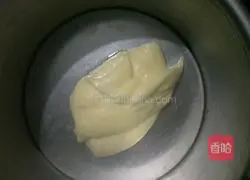 Illustration of how to make striped cake 16