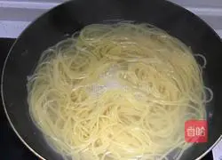 Illustration of Italian braised noodles 1