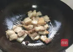 Illustration of how to make oily meat and potato slices 4