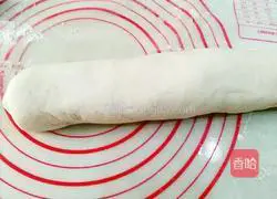 Illustration of how to make steamed dumplings with oily mutton 3