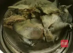 Illustration of how to make steamed turtle 12
