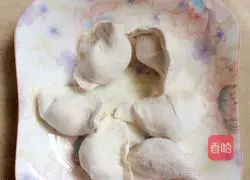 Illustration of how to make dumpling pizza 3